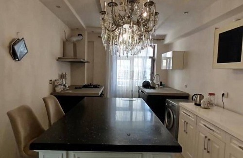 Baku Apartment | Baku Lake view 3 bedrooms apartment