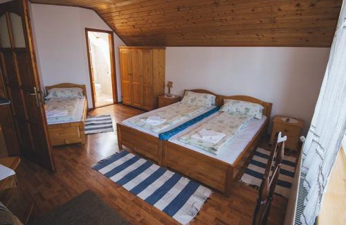 Corund Bed & Breakfast | Balázs Panzió