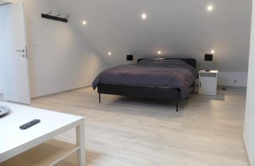 Rochefort Apartment | Balade en amoureux au calme