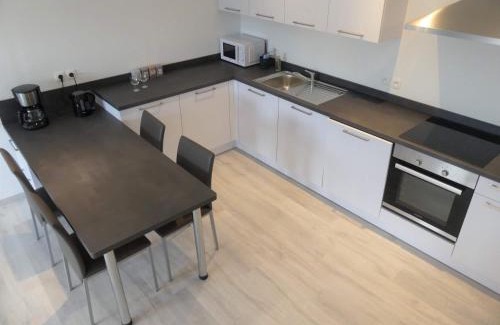 Rochefort Apartment | Balade en amoureux au calme