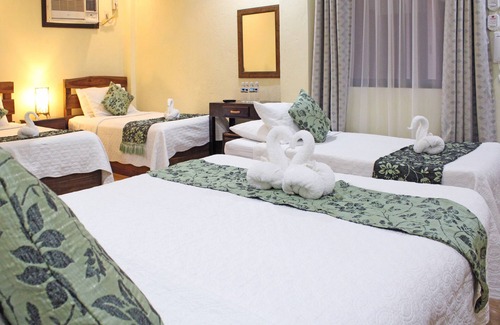 Coron Town Proper Bed & Breakfast | Balaibinda Lodge