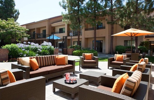 Pleasanton House | Balance Work and Play at our Renovated Pleasanton, CA,