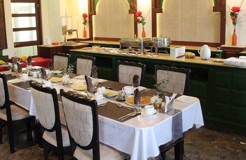 Palanpur Hotel | Balaram Palace Resort