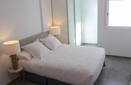 Burjasot Apartment | Balaustrada Apartments