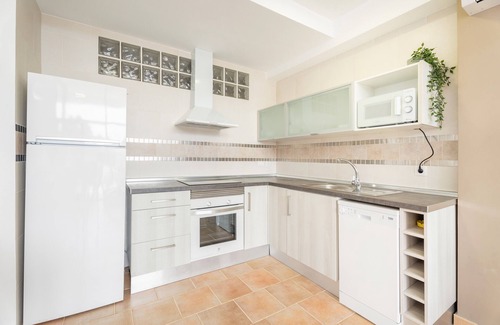 Navarres Apartment | Balcón de las Fuentes: Design, comfort and unique views
