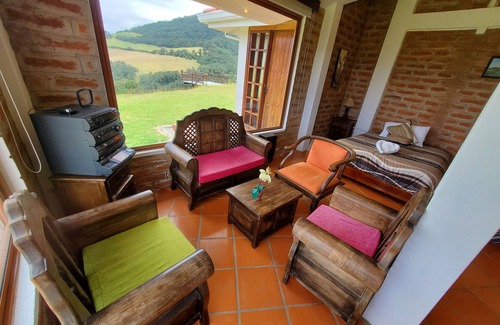 Sangolqui Hotel | Balcon al Cotopaxi