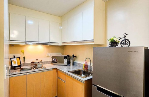 Iloilo Apartment | Balcony Bliss: Executive Comfort in Iloilo City