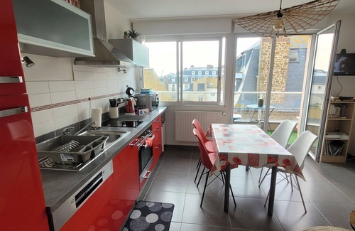 Courtoisville-Sillon-Moka Apartment | Balcony overlooking the sea, beach, wifi, ideal for a couple