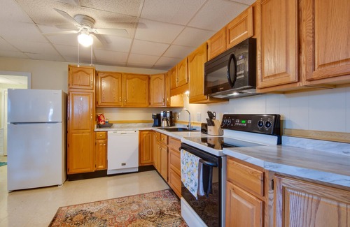 Mayville Condo | Balcony + Scenic Views: Chautauqua Lake Retreat