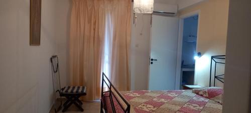 Apollonas Apartment | Balcony to Aegeon 1