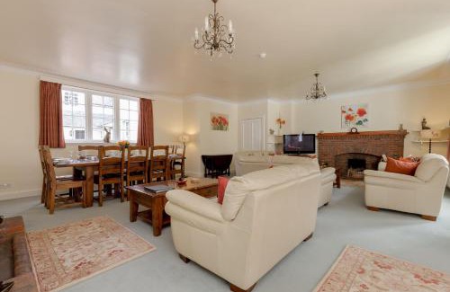 Maybole House | Balcraig House