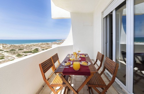 Peniche Apartment | Baleal Balcony - Sea & Beach view
