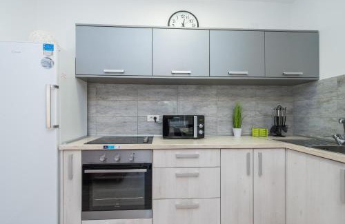 Novalja House | Balen city central house for 8