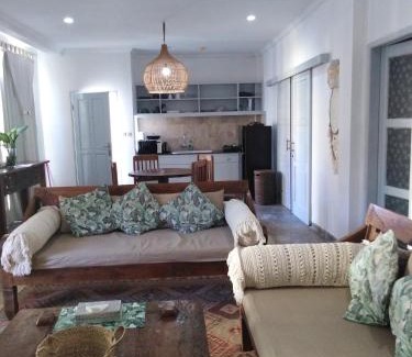 Legian Hotel | Bali Court Hotel & Apartment