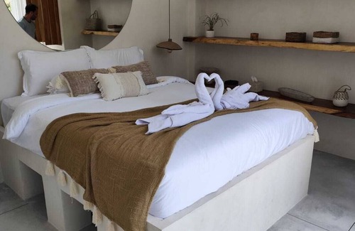 Uluwatu Hotel | Bali Escapes