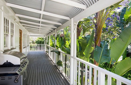 Nowra House | Bali Huts at Nowra - Private Resort Style Pool