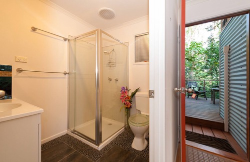 Eudlo Bed & Breakfast | Bali on the Sunshine Coast - Come and Feel the Difference!