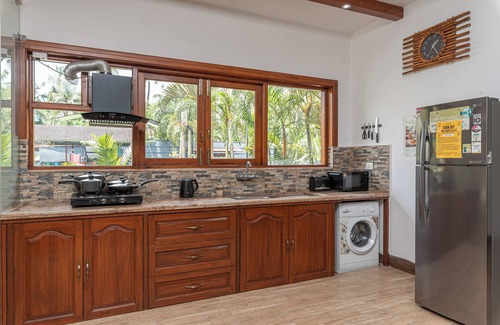 Gauravaddo Villa | Bali Style Self Catered Villas, Spacious 10BHK with Private Swimming Pool