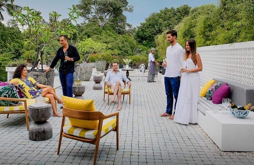 Batubelig Villa | Bali Villa 1010: Ultimate Luxury Retreat with Private Pool