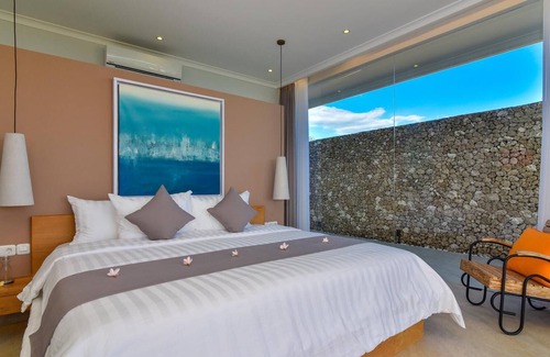 Umeanyar House | Bali Waterfront Vacation Rental