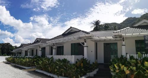 Baling Ski Chalet | Baling Mountain Garden Village