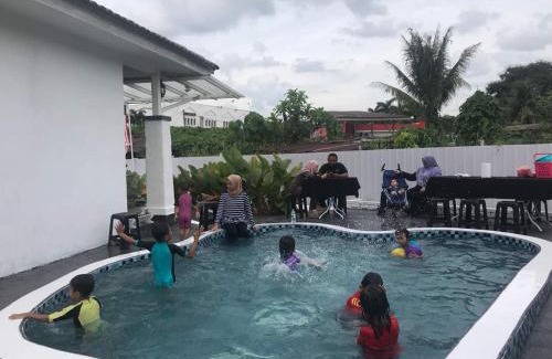 Baling Ski Chalet | Baling Mountain Garden Village