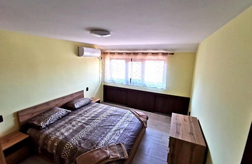 Vratsa Apartment | Balkan view apartment