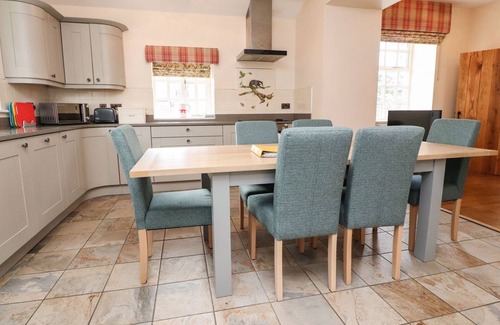 Dolphinholme Cottage | BALLOO, pet friendly, luxury holiday cottage in Galgate