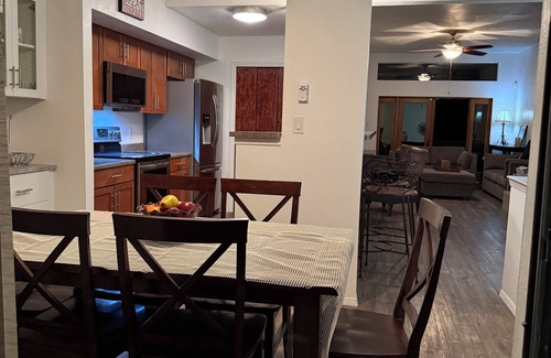 Sandia Heights South House | Balloon Fiesta Lair 3 Bedroom recently renovated Townhome.