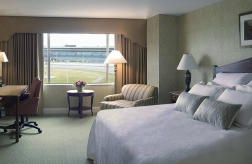 Dover Hotel | Bally's Dover Casino Resort