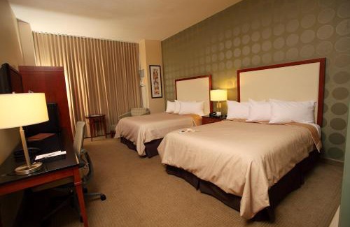 Milan Hotel | Bally's Quad Cities Casino & Hotel