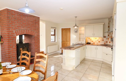 Castletownsend Cottage | BALLYCAHANE, country holiday cottage in Castletownshend, County Cork