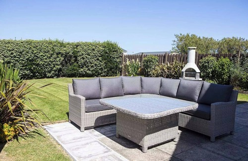 Selsey House | Ballyhandy House