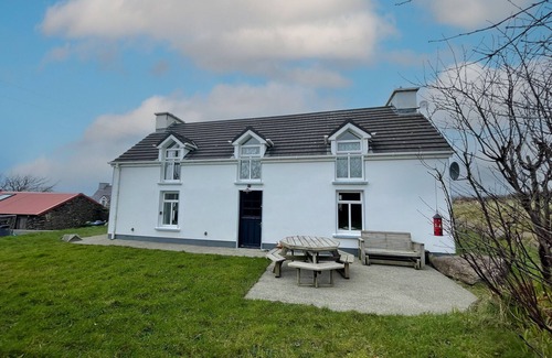 Bothar Bui House | Ballylusky Holiday Home