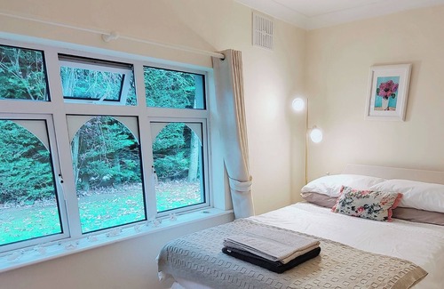 Cut Bush House | Ballysax House