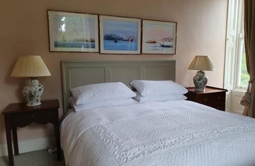 Knockaderry Cross Roads House | Ballyteige Lodge