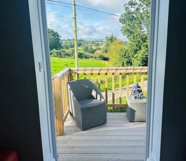 Newry Apartment | BallyweelyLodgeMourneMountainsHilltown