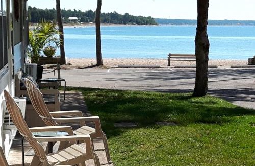 Balm Beach Resort | Balm Beach Resort and Motel
