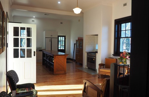 Cockatoo Valley House | BALMORAL LODGE - EXCLUSIVE COUNTRY ESCAPE