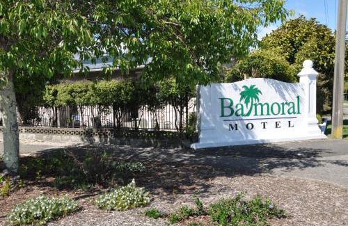 Tahunanui Hotel | Balmoral Motel