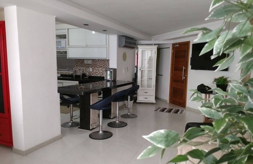 Centro Apartment | Balneario Camboriu/3 bedrooms/4 ares-cond/Sea Front/Barbecue/Foot to sand