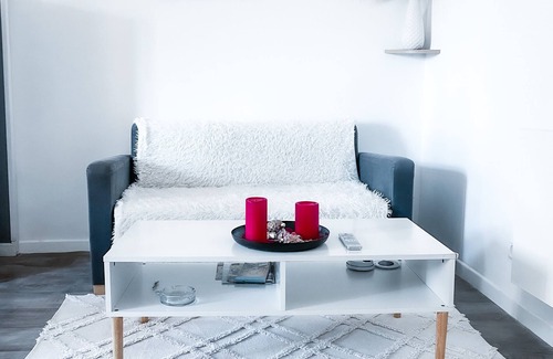 Varzy Apartment | Balneo bath accommodation