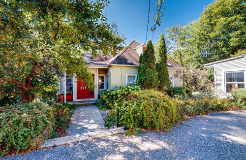 Baraboo House | Balsam House