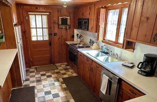 Balsam Lake Cabin | Balsam Lake Howards Fern Hill Cabin