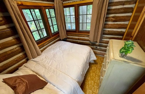 Rosedale Cottage | Balsam Lake Villa Cottages: 2-Bedroom Cottage #12
