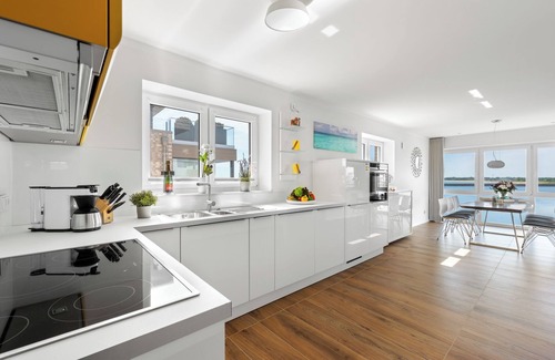 Kappeln Apartment | Baltic Sea Apartment Brise: 113 sqm, 5 persons, sea view, wellness bath and close to the beach