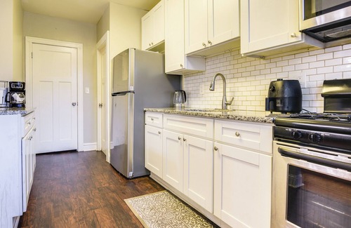 Baltimore House | Baltimore Vacation Rental - Near JHU & Art Museum!