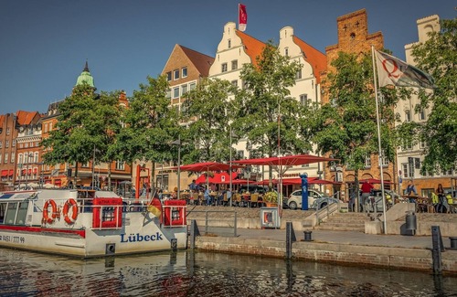 Travemuende Apartment | Baltique Tauchstation - exclusive vacation apartment at the sailing harbor of Travemünde