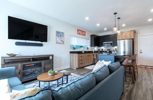 Driggs House | Baltoro Townhouse- Relax and unwind in our spacious and beautifully furnished townhome.