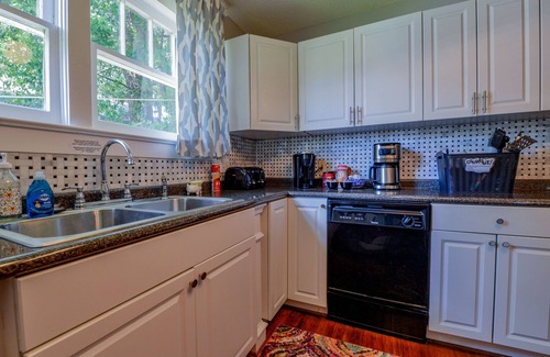 Forest Lake House | Bama Bungalow - Book for football season and more!